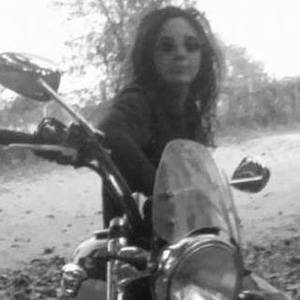 Meet your Posher, Laurie